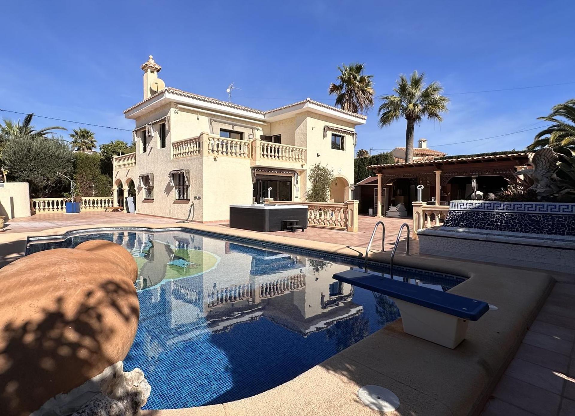 קלפה Luxury Villa - Pool, Hot Tub, Aircon, Tvs, Home Cinema, Office, Gbit Internet, Sports Equipment מראה חיצוני תמונה