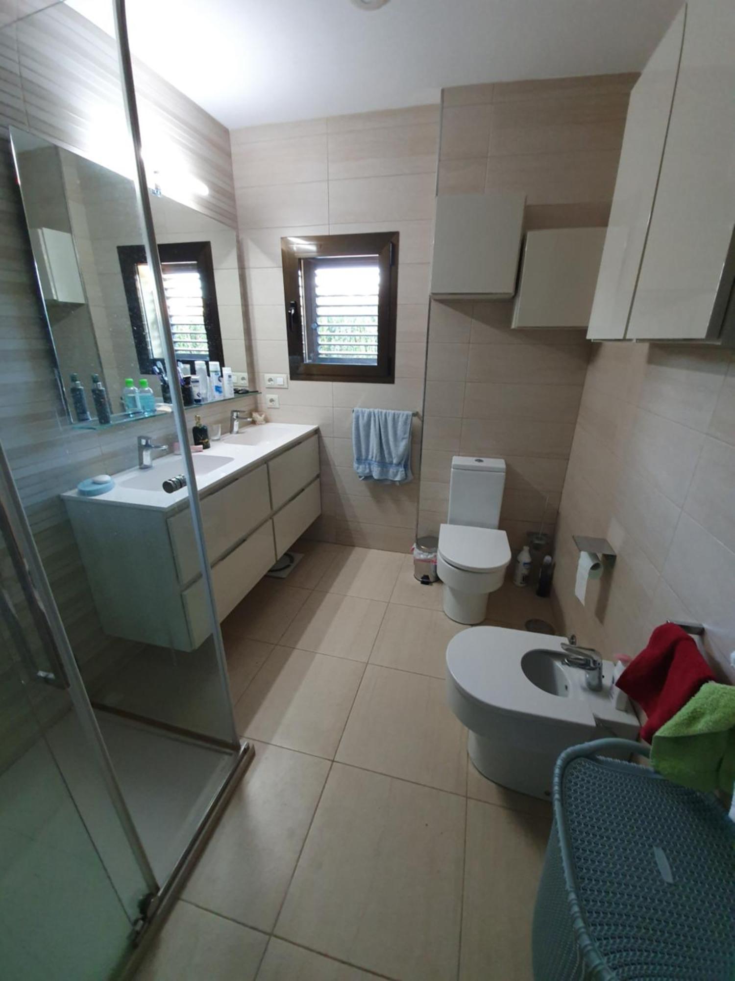 קלפה Luxury Villa - Pool, Hot Tub, Aircon, Tvs, Home Cinema, Office, Gbit Internet, Sports Equipment מראה חיצוני תמונה