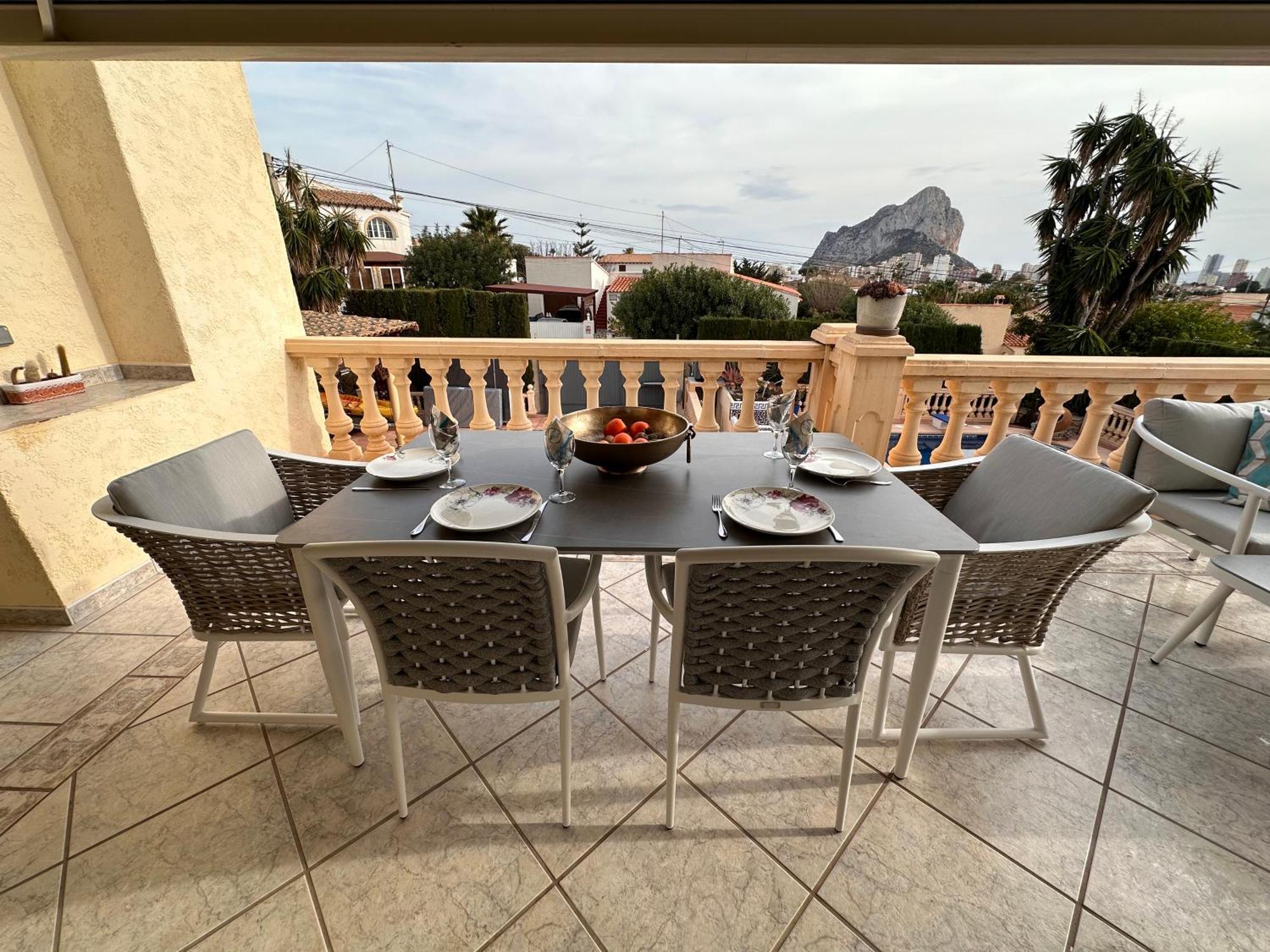 קלפה Luxury Villa - Pool, Hot Tub, Aircon, Tvs, Home Cinema, Office, Gbit Internet, Sports Equipment מראה חיצוני תמונה
